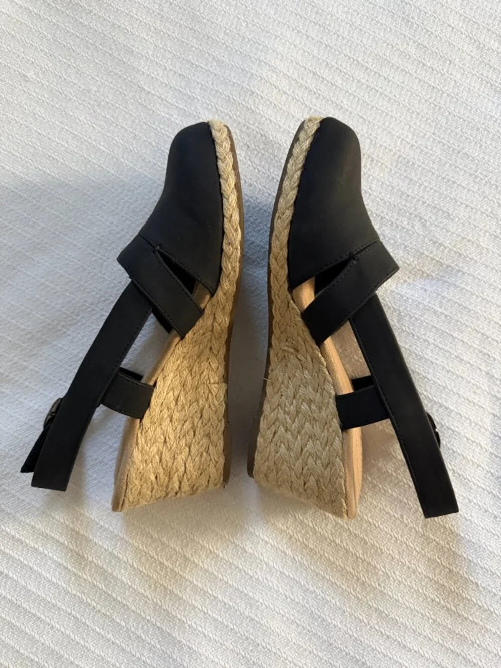 Easy Street Espadrille Wedge Sandal, Size 8 Black